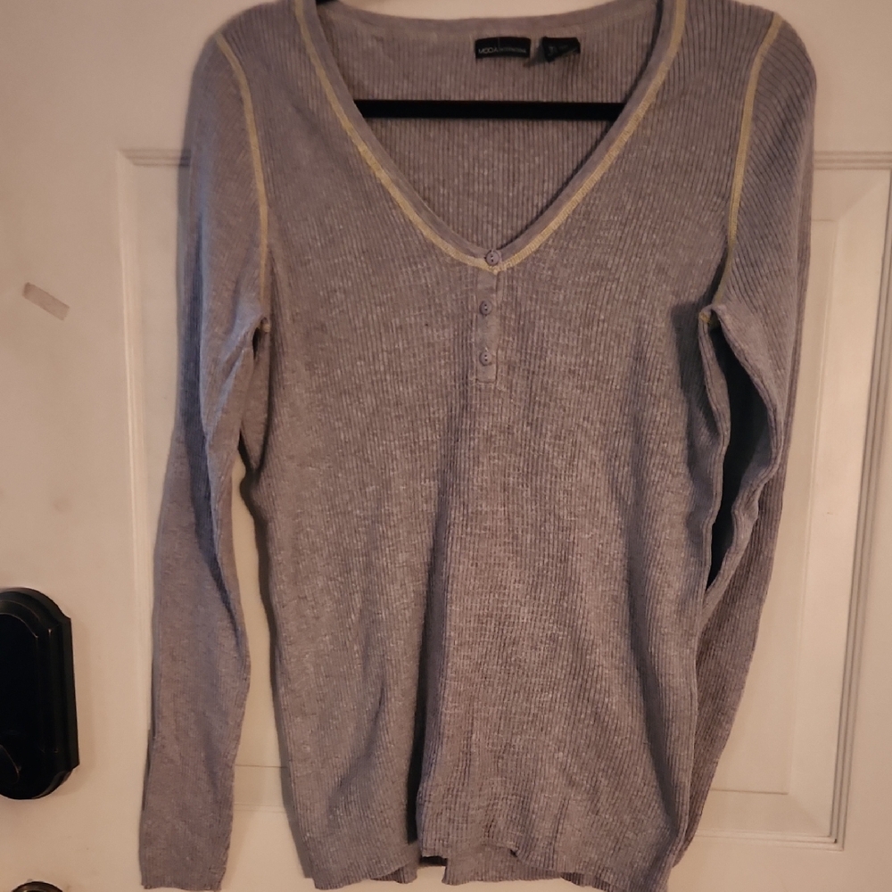 Gray V-Neck Sweater - Picture 1 of 3
